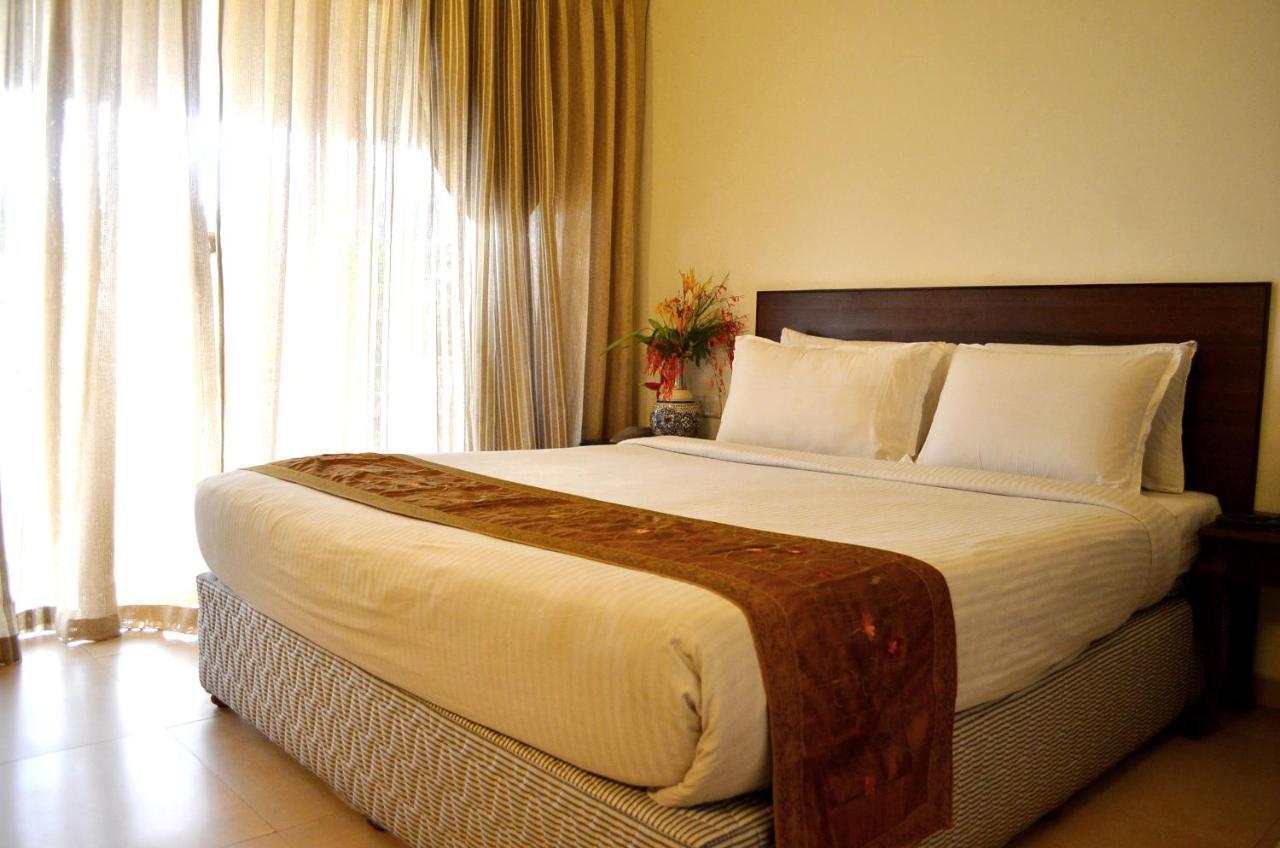 Manas Resort With Petting Zoo, Igatpuri Dış mekan fotoğraf