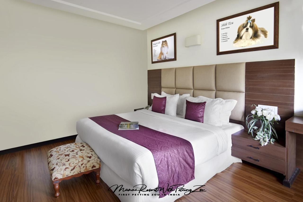 Manas Resort With Petting Zoo, Igatpuri Dış mekan fotoğraf
