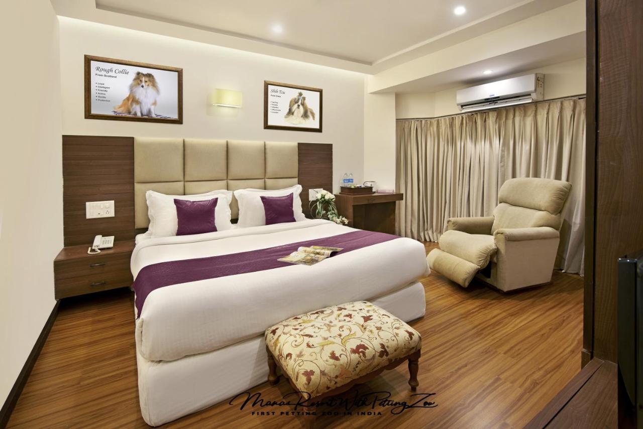 Manas Resort With Petting Zoo, Igatpuri Dış mekan fotoğraf
